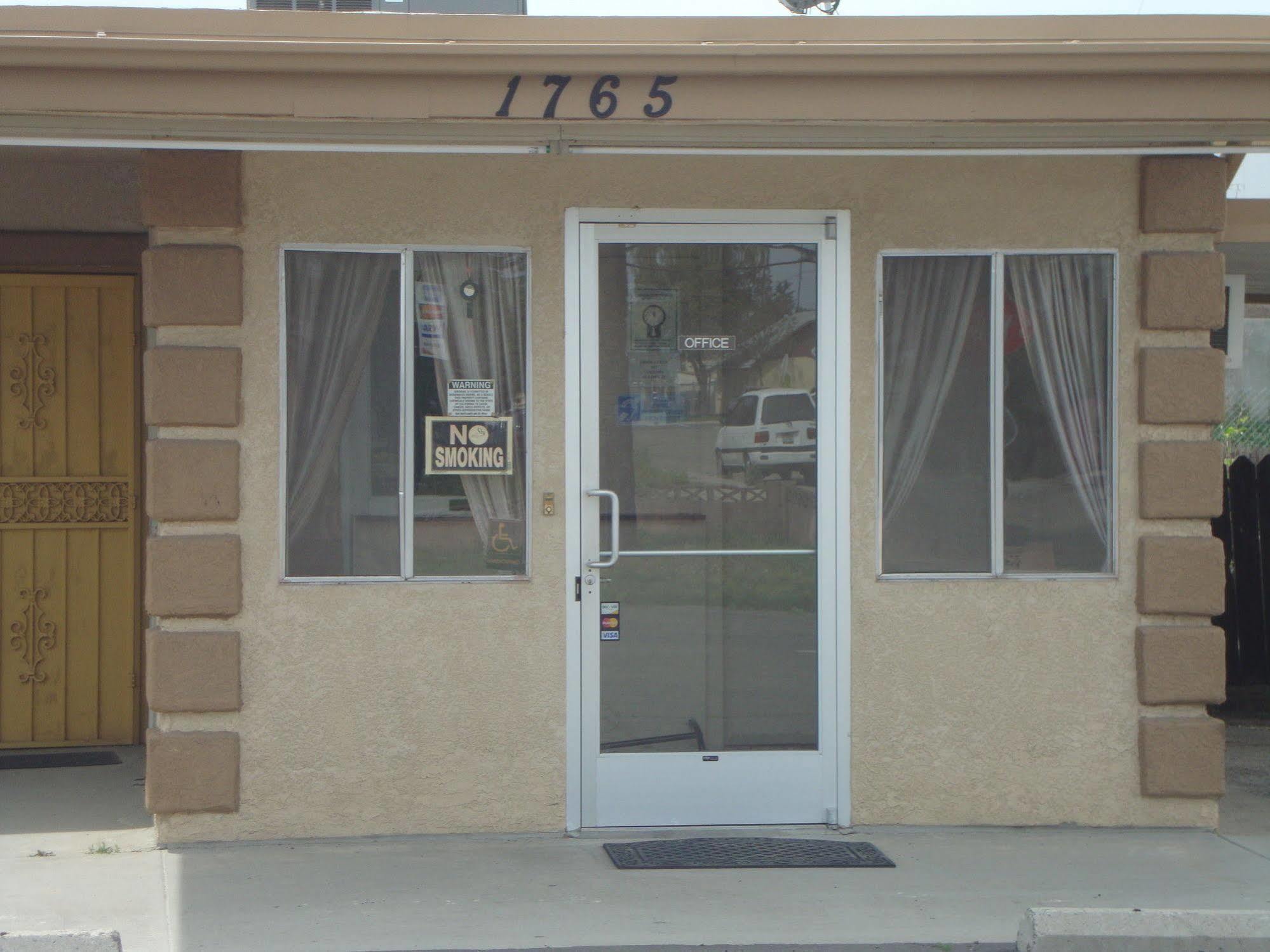 Motel 6 Selma, Ca Exteriér fotografie